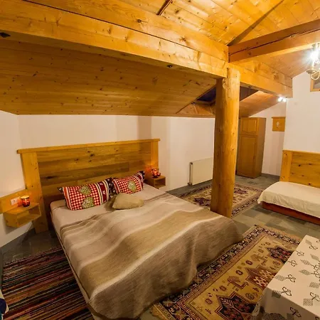 Πανσιόν Europa Tirol Fliess